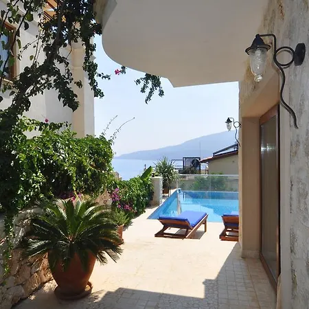 Vaha Villa