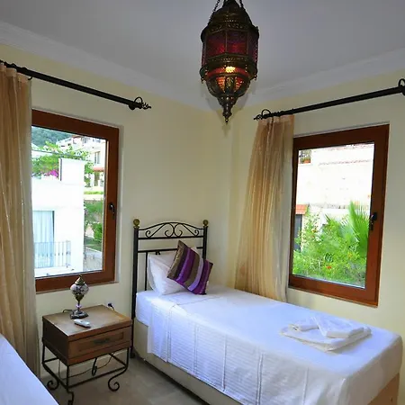 Vaha Villa